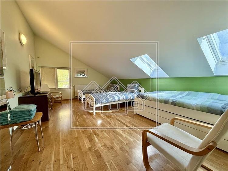 Casa de vanzare in Sibiu, individuala - 418 mp - teren 1.338 mp - 15