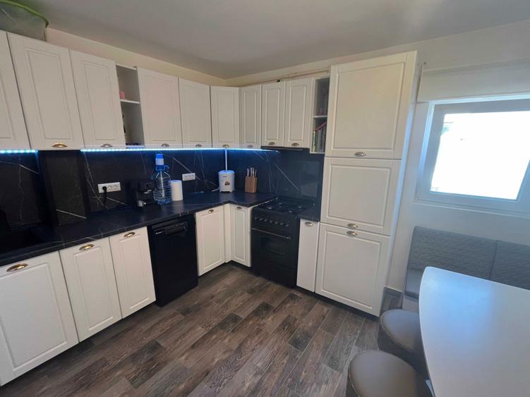 Apartament 3 camere decomandat Buftea Centru renovat - 5