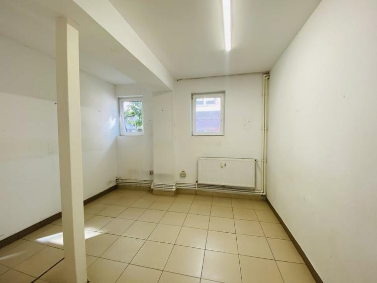 Spatiu comercial 236mp zona Brotacei-Tomis Nord - 12