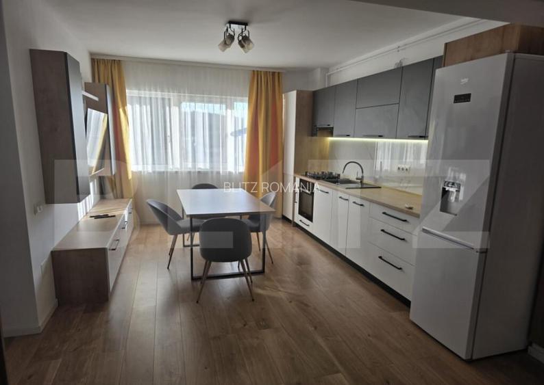 Apartament modern cu 3 camere, semidecomandat, zona Petrom,
