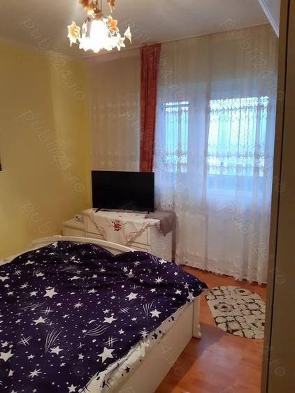 Vand ap.4 in Adjud ,BN. cam.2 bai 2 balcoane 2 ,3 3 cu acoperi? ,pod inchis ?i boxa subsol.. - 8