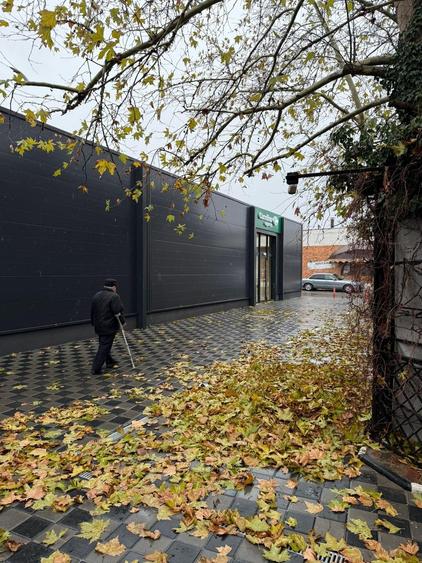 Piata Slobozia, sp. com CARREFOUR DE VANZARE - 5