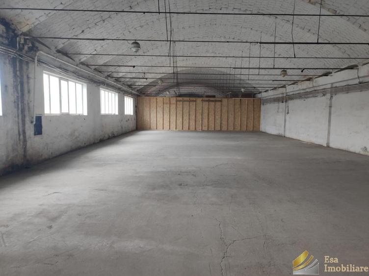 Hala 470 mp  cu platforma betonata de inchiriat,Sos de Centura Vest - 2