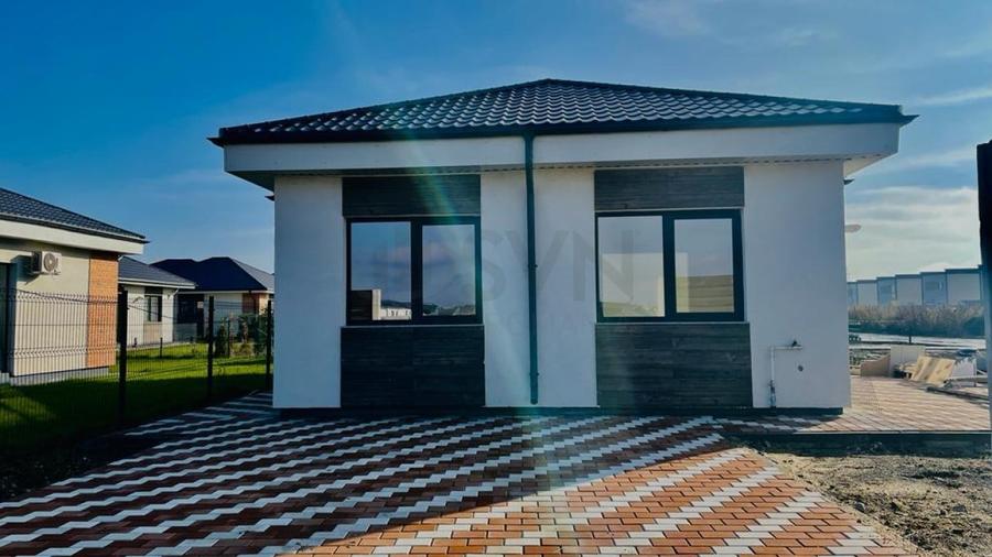 REV2002223 Casa pe parter in complex residential in Corbeanca - 2