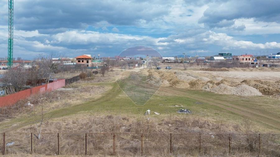 Oportunitate de investiție în Noua - teren intravilan 900 mp - 2