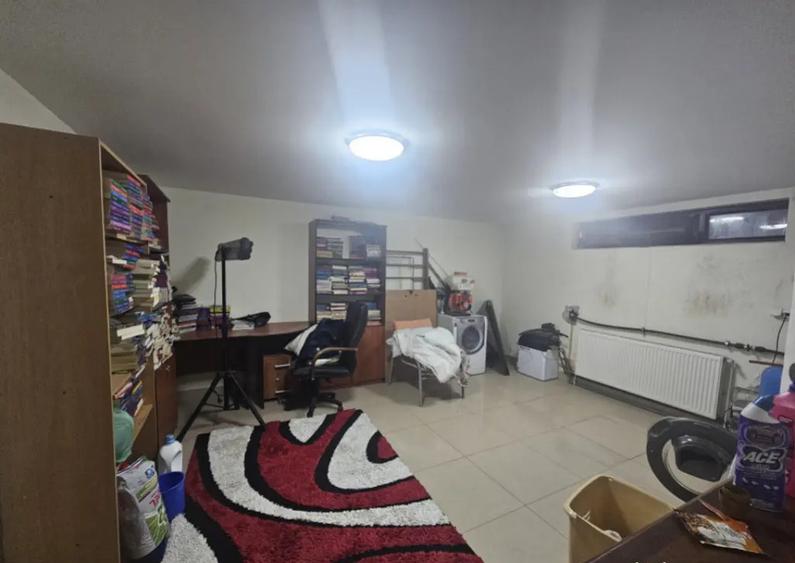 Casa ,zona Ford, suprafata utila 360 mp,teren 518 mp POSIBIL - 3