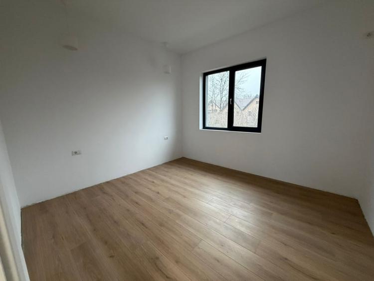 Casa 4 camere/ Curte/ Centrala/ Metrou 10 min - 8