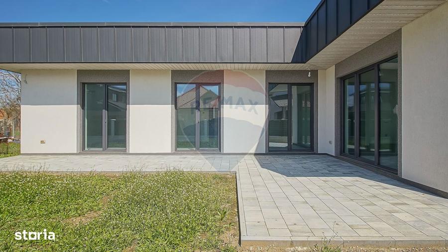 Casa cu 5 camere de vanzare - 6