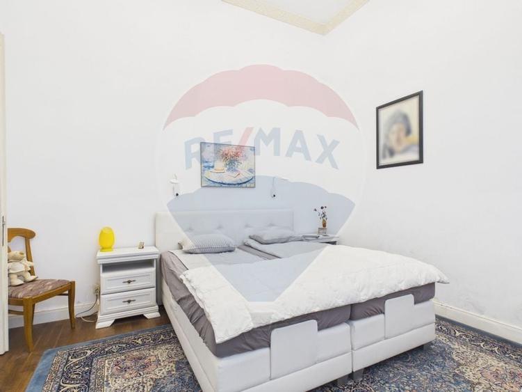 Casa / Vila cu 8 camere de vanzare în zona Cotroceni - 18