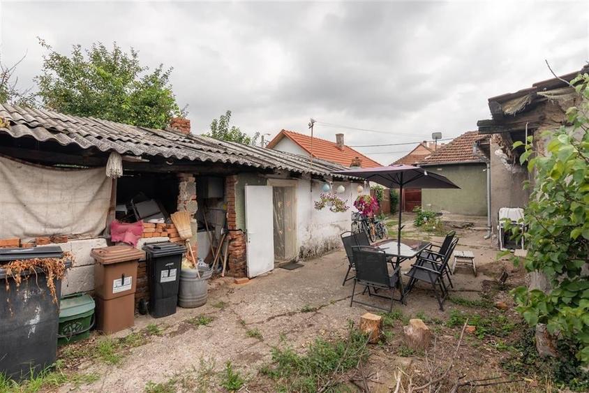 Casa renovabila cu teren de 620 mp in Cantemir - 25