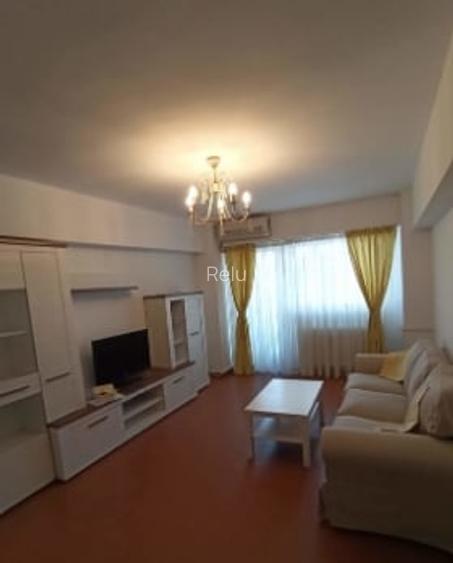 Stefan cel Mare,Metrou,bl.reabilitat, et.1/5,Amenajat,2 bai,mobilat,Liber