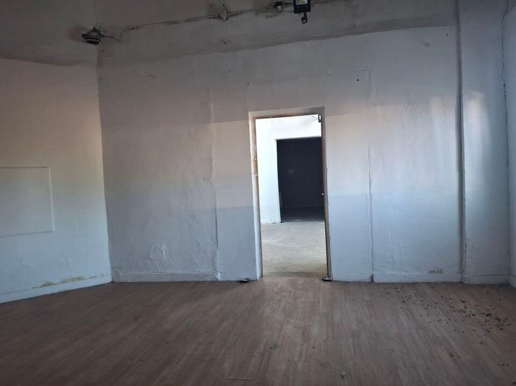 Spatii depozitare /productie Linia de Centura Leordeni-Glina - 16