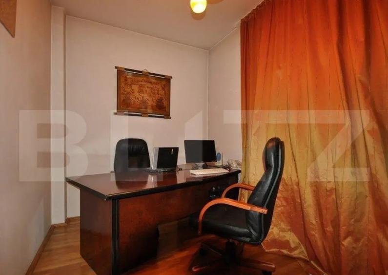Casa individuala, 10 camere, 420mp, zona Nord - 16