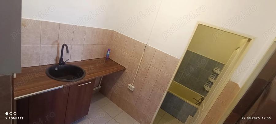 Garsoniera de vanzare - 1