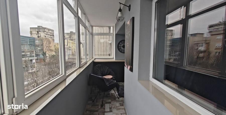 Decomandat, 3 camere, etajul 2/3, 99mp totali, Brazda lui Novac. - 2