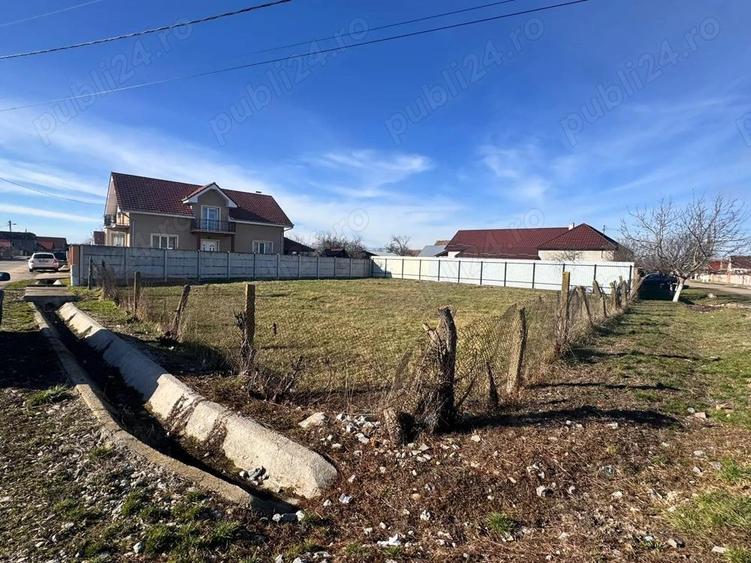 Teren Ultracentral in Madaras - 1