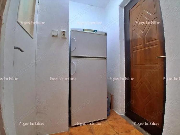 Garsoniera cu bucatarie- Centrala proprie- Clima- Calea Buziasului- 37.500 euro negociabil - 6