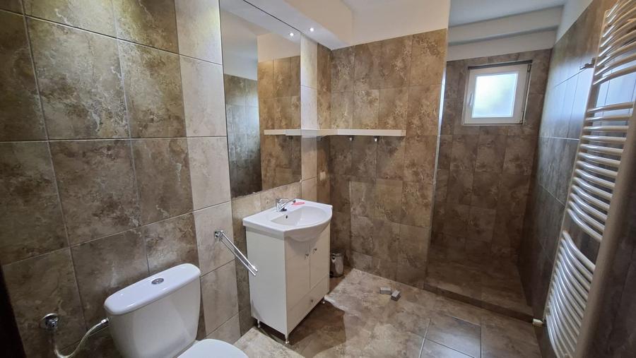 De vanzare ap. 4 camere, Tg. Mures, 7 Noiembrie, Zona UMF - 9