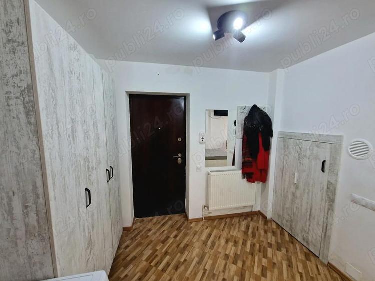 Direct proprietar vand Garsoniera zona Eroii Revolutiei - 8