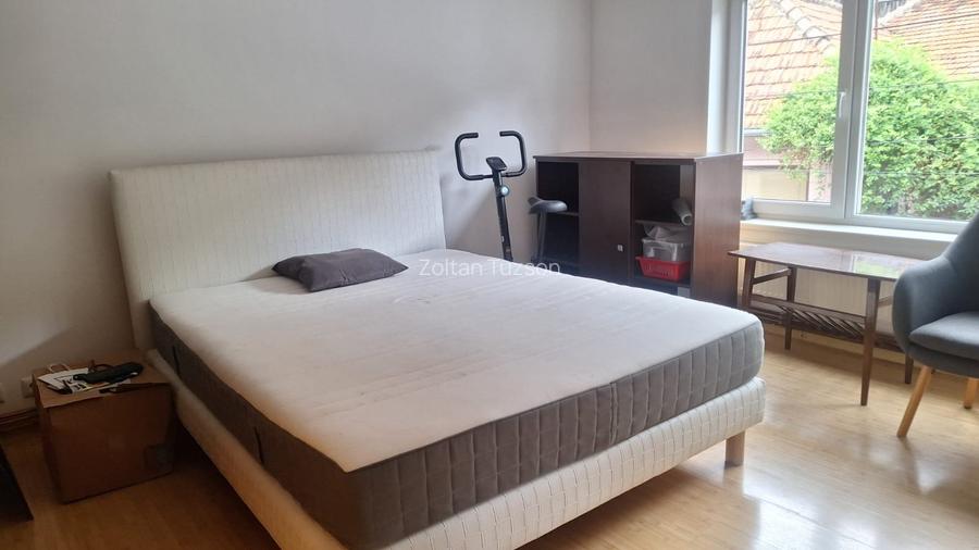Casa de vanzare zona Piata Unirii