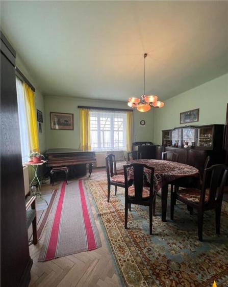 Casa singura in curte, cu garaj, Central, Brasov - 9