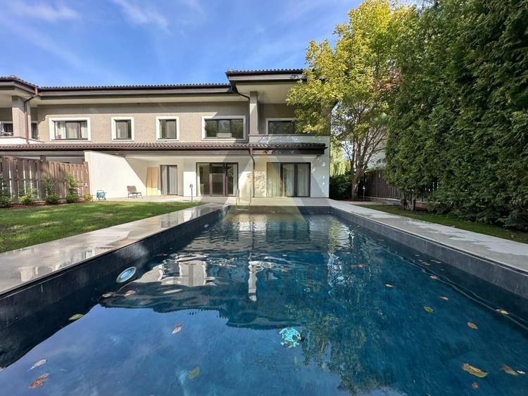 OXFORD GARDENS PADURE | VILA INCHIRIATA - 6000 euro/luna - 2