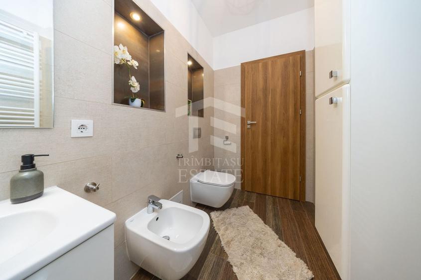 Apartament cu 2 camere semidecomandat, mobilat în Tractorul
