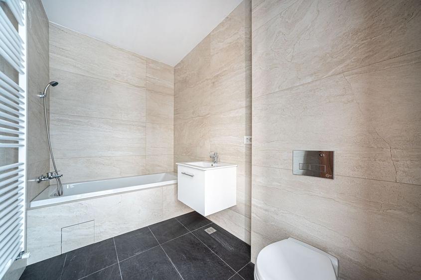 Apartament 3 Camere Mutare Rapida ! - 17