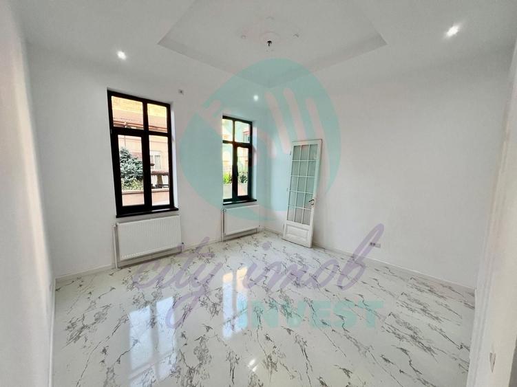 Vila 6 camere – Ultracentral | Unirii – Ideala Birou Showroom Cabinet - 1