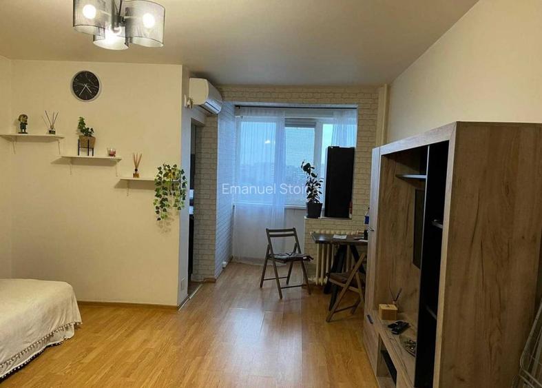 Garsoniera moderna, etaj 8/10, la 8 minute de metrou Piata Muncii