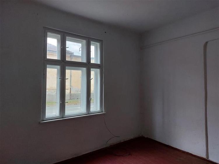 Casa cu 4 camere in zona foarte buna in Gai! - 4