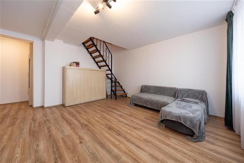 Vanzare apartament 2 camere, central , cu scara interioara Comision 0% - 7