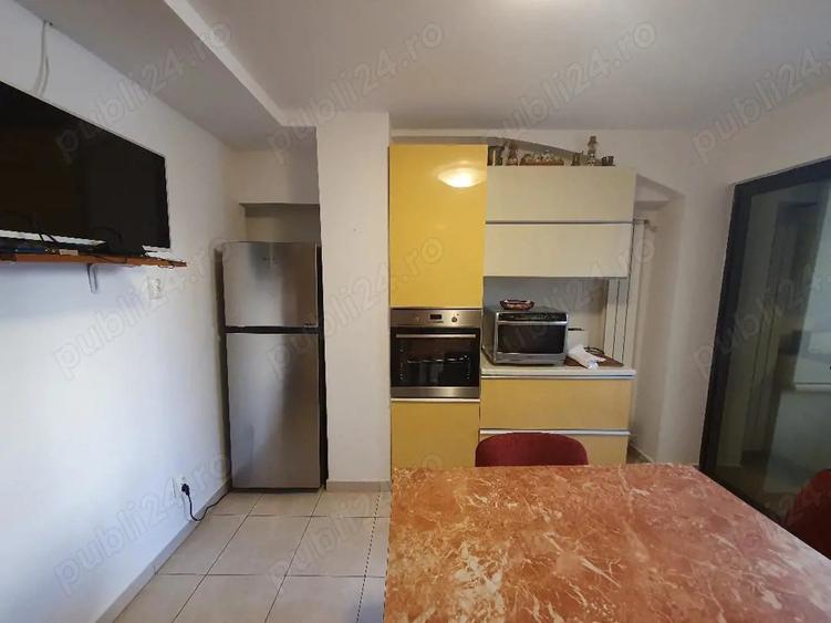 Ofer spre inchiriere apartament 4 camere pe Calea Mosilor - 8