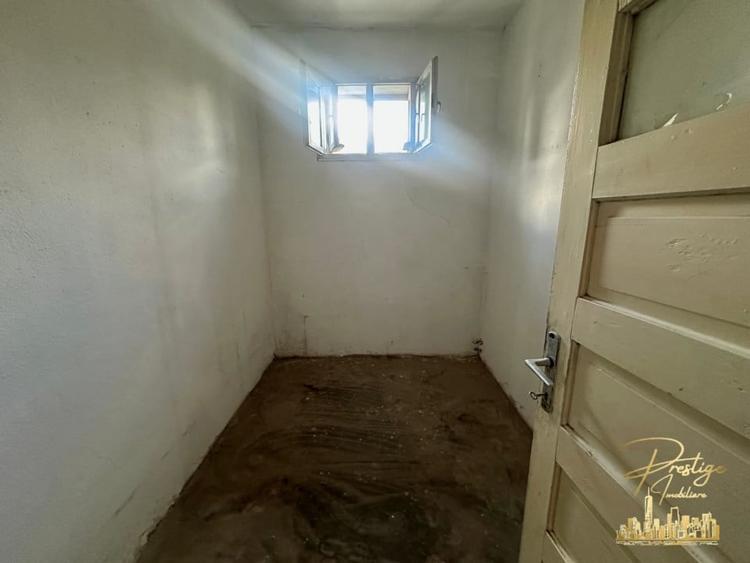 Casa cu anexe si teren de 959 mp de vanzare in Tinca - Bihor - 33