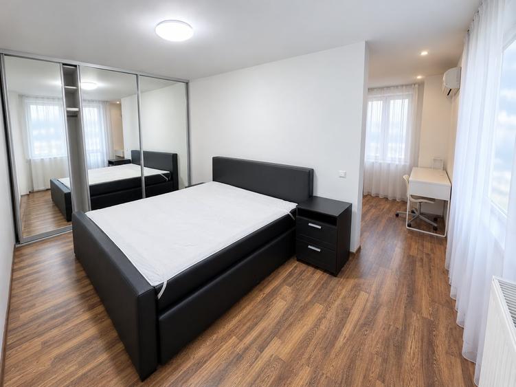 Apartament cu 2 camere semidecomandat, mobilat în Aradului