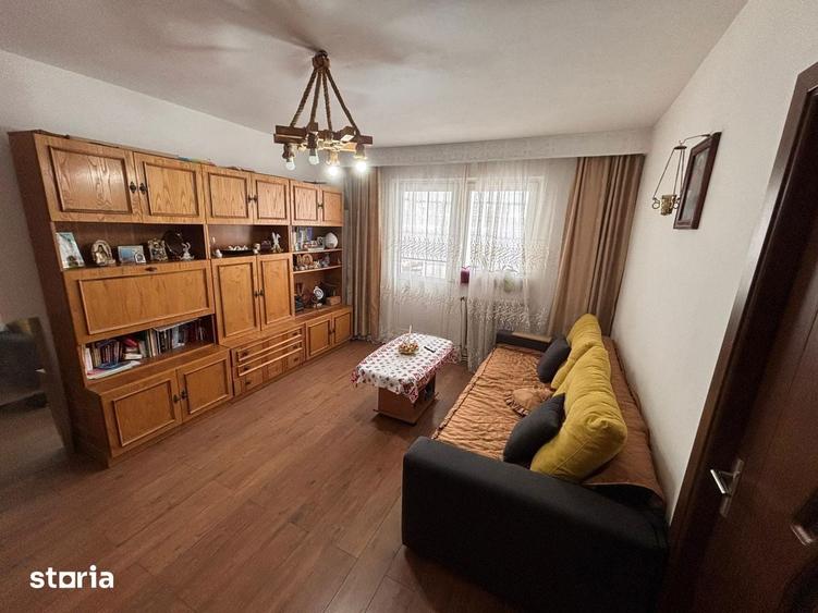 Apartament 3 camere de vanzare - Victoria, Brasov - 15