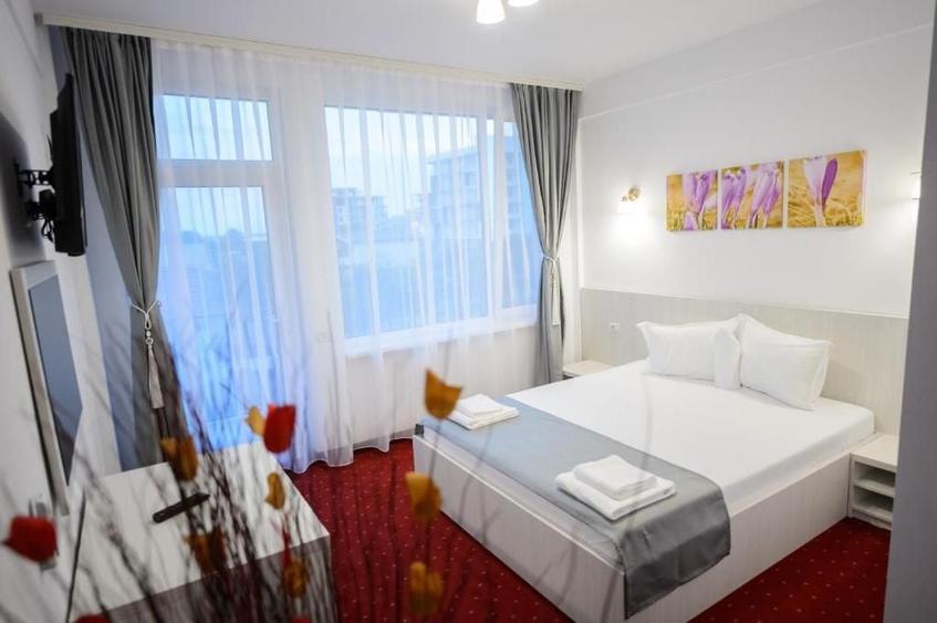 Afacere la cheie! Pensiune si restaurant Mamaia Nord 630000 euro - 13