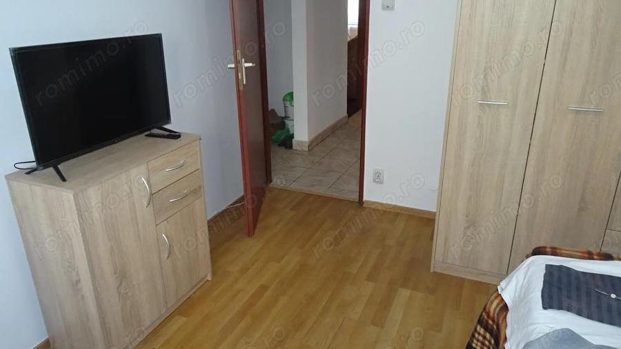 Vand apartament de 3 camere decomandat in Deva, etaj 2, zona Micro 15, str. Bejan, mobilat - 7