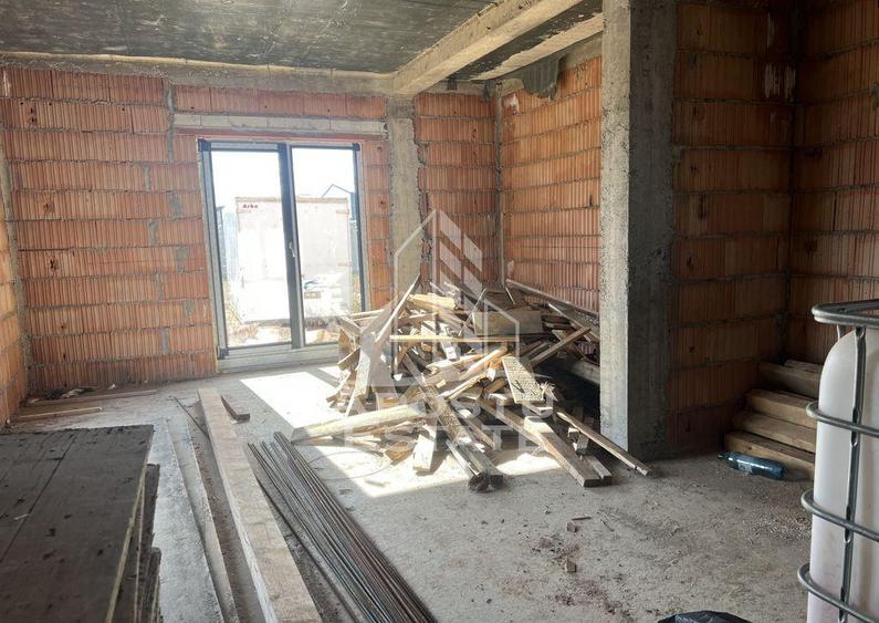 Duplex despartit prin baie P+M, in Giarmata - 9