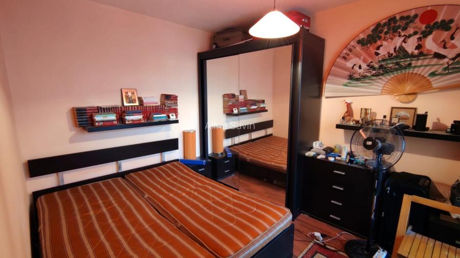 Apartament. 3 camere Scoala Ion Luca