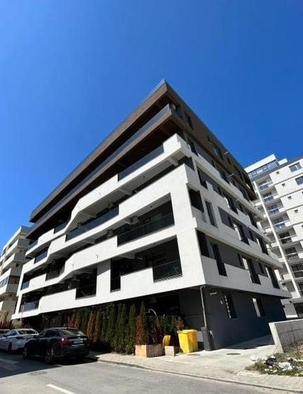 Mamaia Nord | 2 camere | balcon generos | vedere laterala la mare - 1