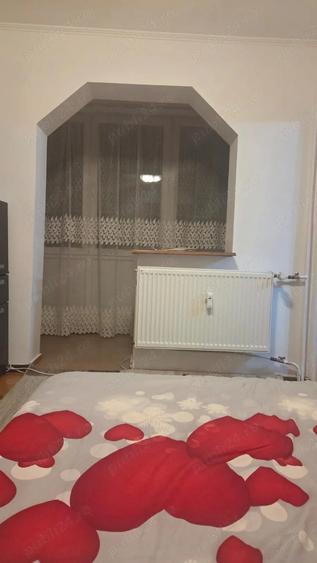 Inchiriez apartament - 3