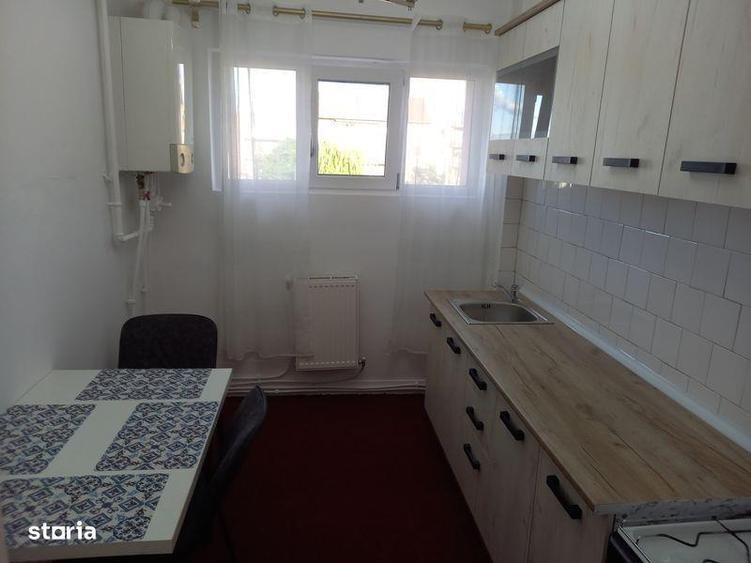 Vand apartament 2 camere Castelul de Apa - 2