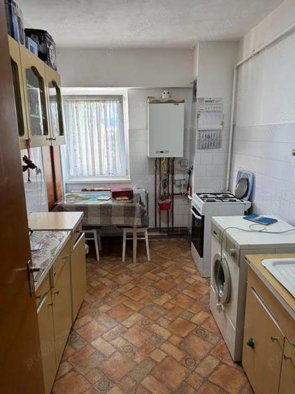 Particular ofer inchiriere apartament 2 camere Fagaras - 8