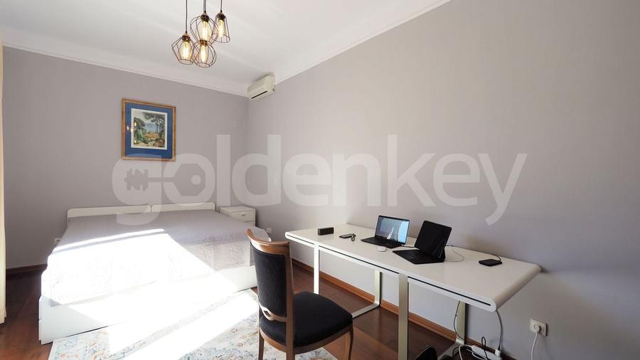 Apartament spatios cu 4 camere | 22mp terase | garaj - 15