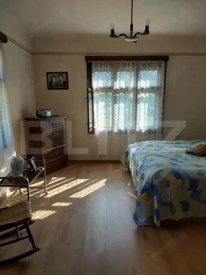 Casa la munte, 5 camere, 4800 mp teren, zona Ocolis - 2