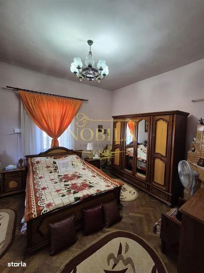 Casa de vanzare cu gradina si curte in Orasul din Inima Sarii Targu Oc - 19