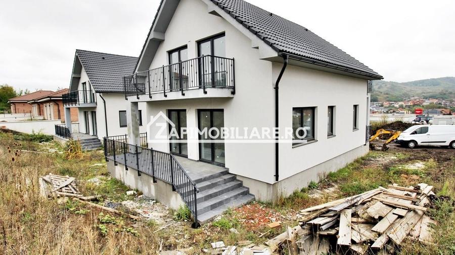 Casa 4 camere la cheie,2bai,120 mp,501 mp teren,zona Corunca - 2