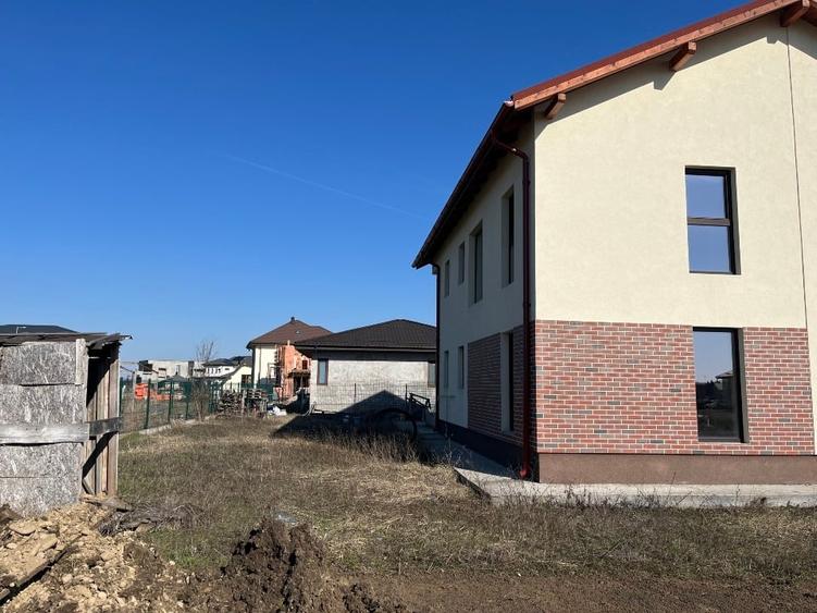Vând vilă la gri în Gulia, complex Eden Forest, lângă Pădurea Vlăsia - 4
