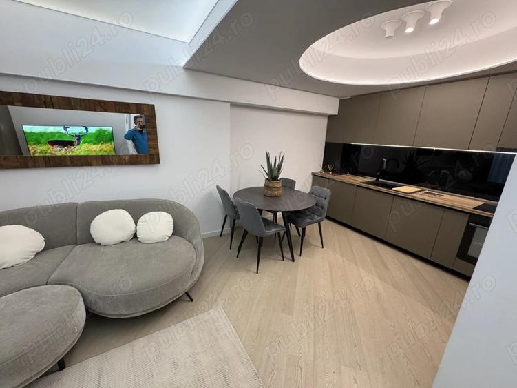 Inchiriez apartament 3 camere de lux in Cortina North - 10